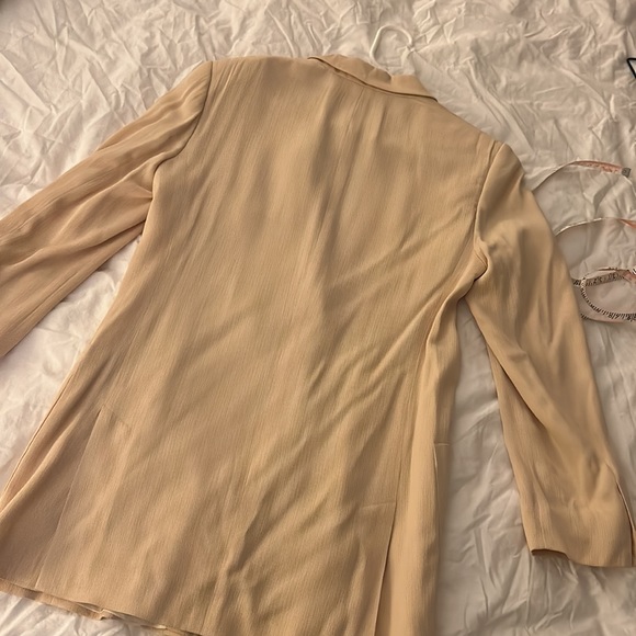 Creamy Peach Silk/Viscose Vintage Blazer - Picture 4 of 4